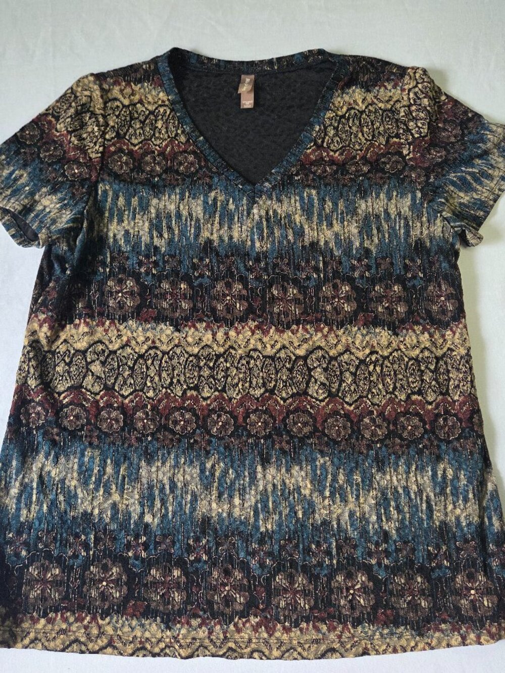 Women's White Stag XXL Vneck Short Sleeve teal multi color blouse